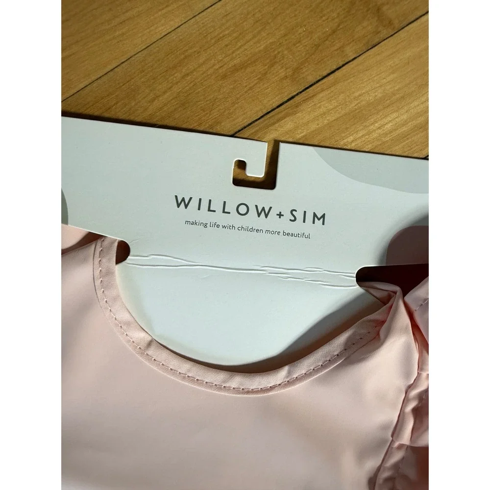 NEW Willow + Sim pale pink scallop shell ruffle bib